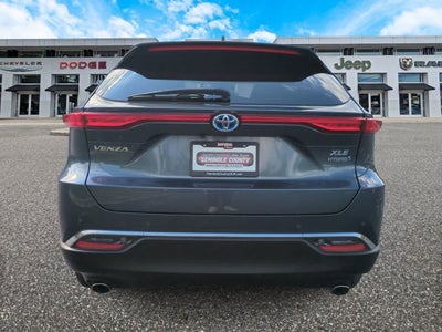 Toyota Venza XLE 2022