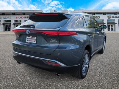 Toyota Venza XLE 2022