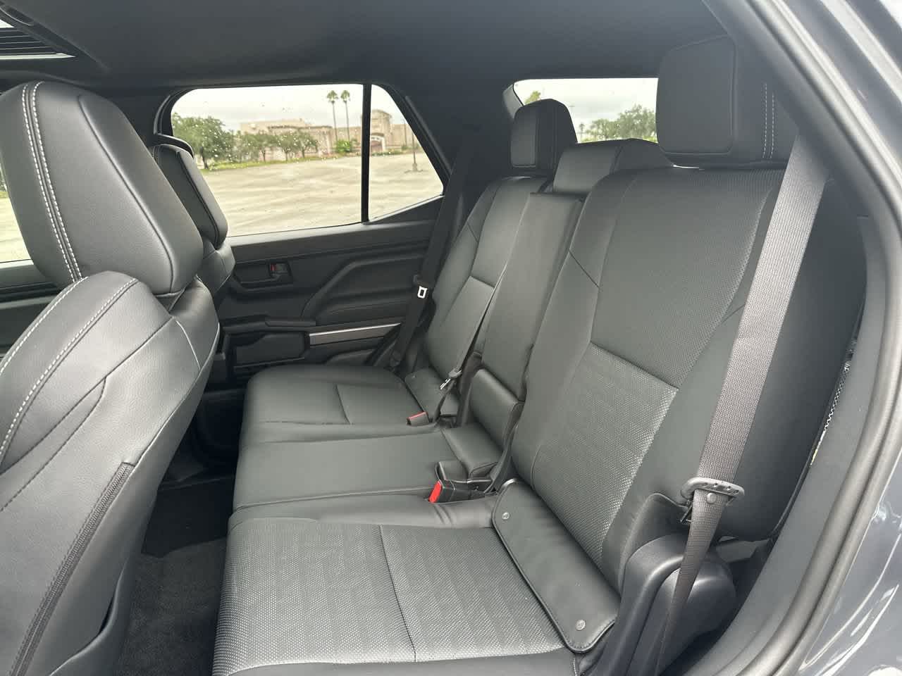Toyota 4Runner Hybrid Limited 2026