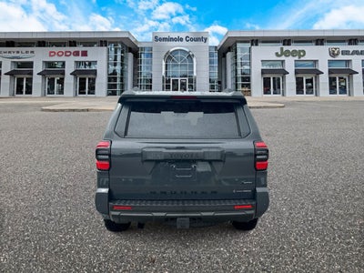 Toyota 4Runner Hybrid Limited 2026