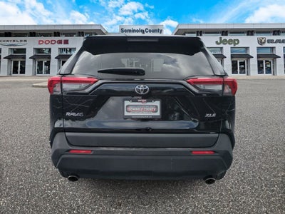 2019 Toyota RAV4 XLE