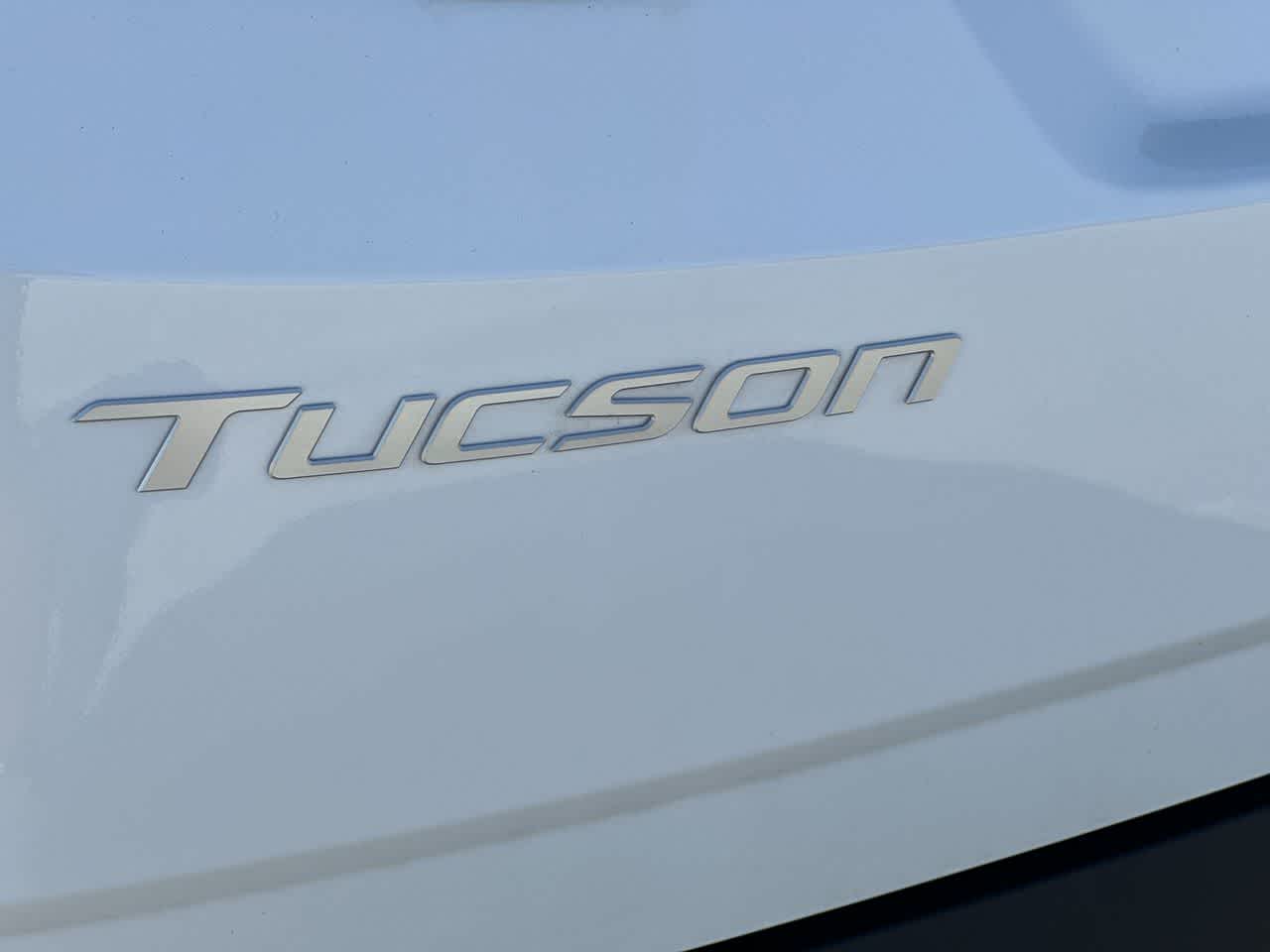 Hyundai Tucson Hybrid SEL 2026