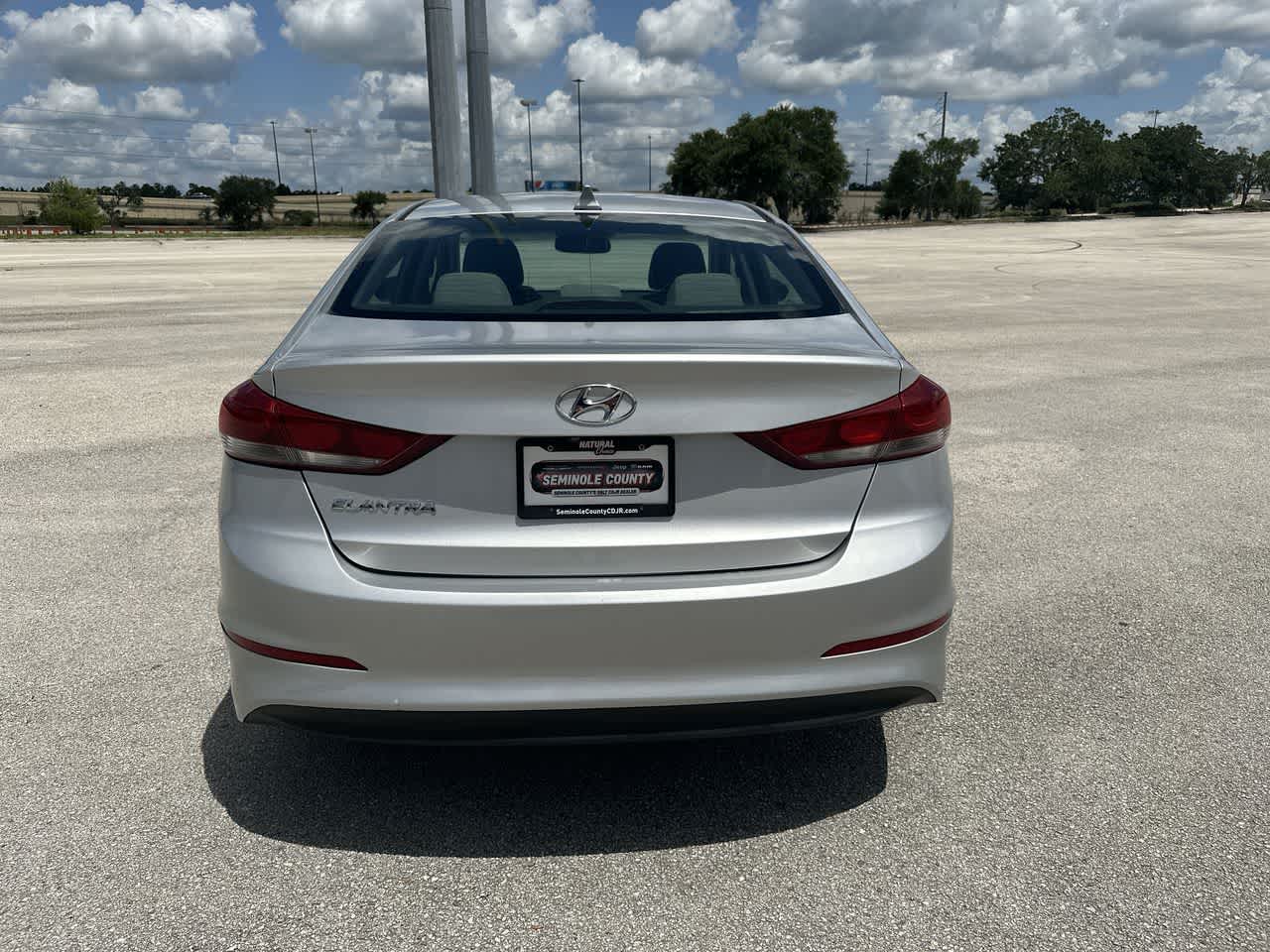 Hyundai Elantra SEL 2018