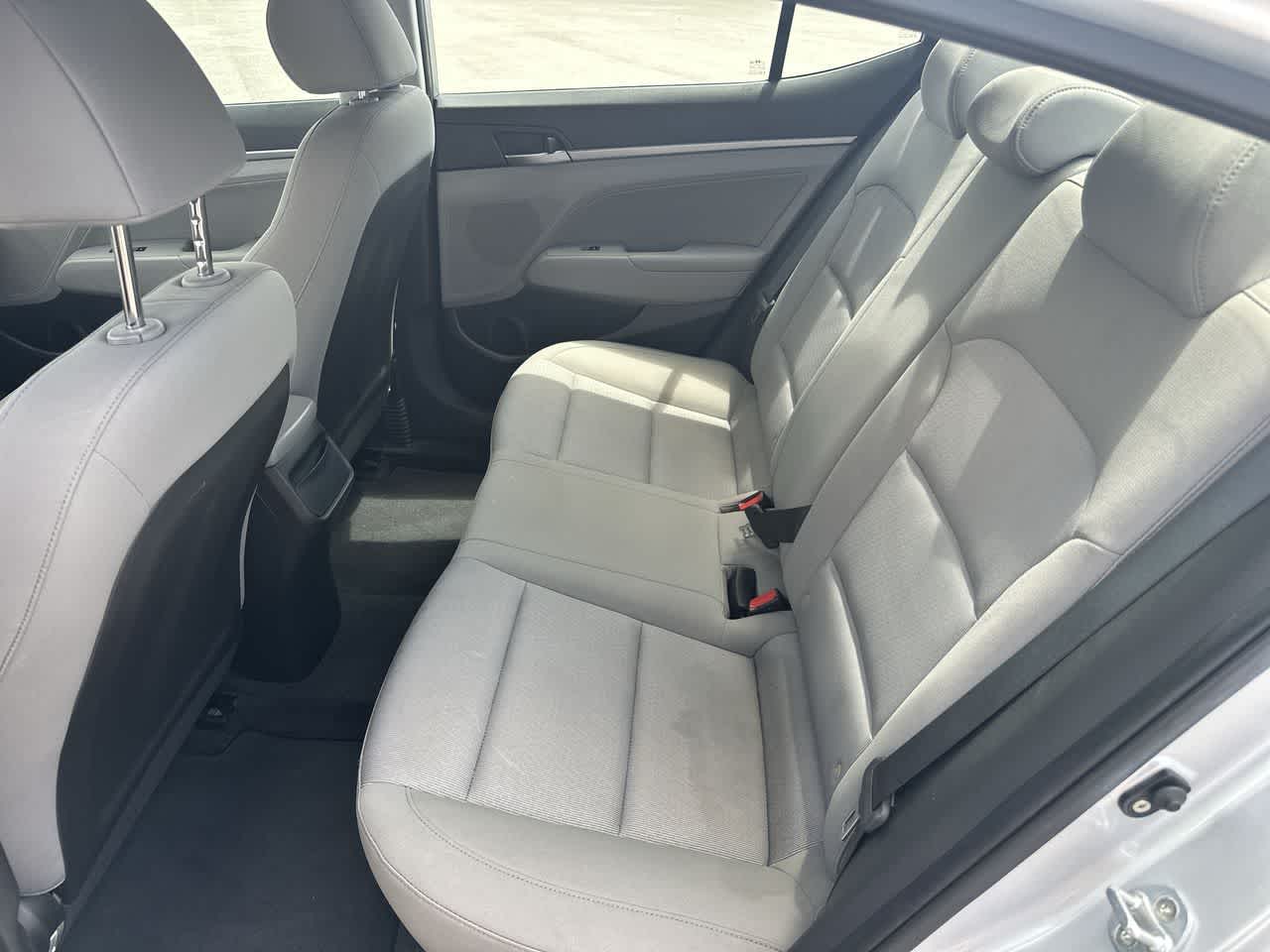 Hyundai Elantra SEL 2018