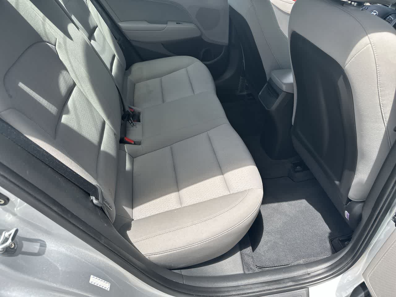 Hyundai Elantra SEL 2018