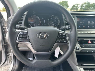 Hyundai Elantra SEL 2018