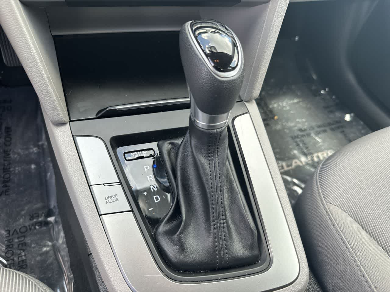 Hyundai Elantra SEL 2018