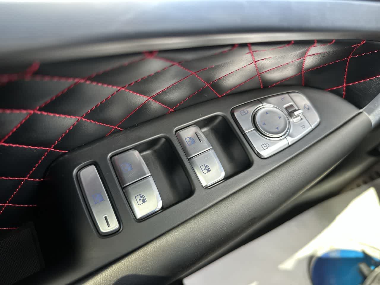 2025 Genesis G70 3.3T RWD Sport Advanced