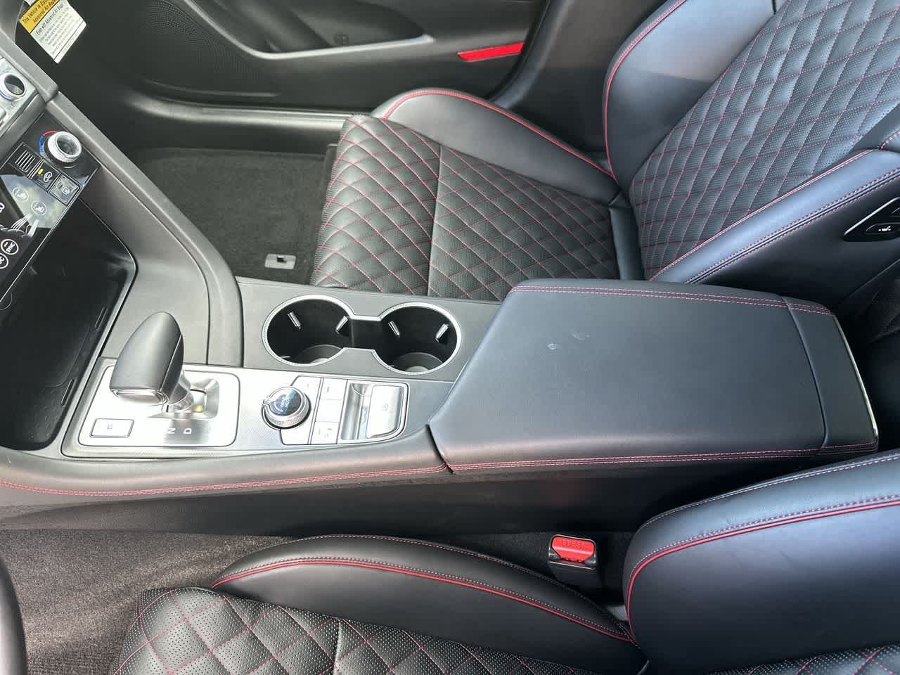 2025 Genesis G70 3.3T RWD Sport Advanced