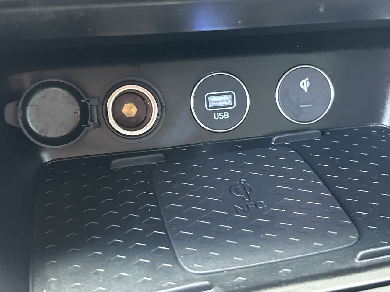 2025 Genesis G70 3.3T RWD Sport Advanced