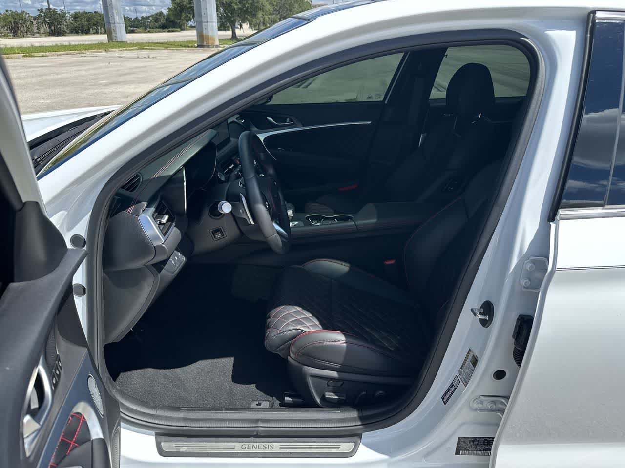 2025 Genesis G70 3.3T RWD Sport Advanced
