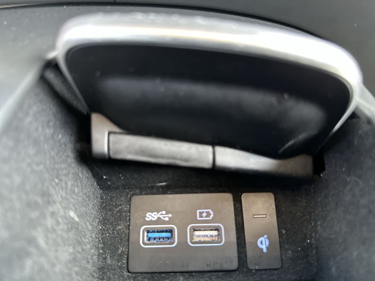Genesis GV70 2.5T AWD 2025