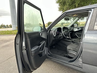Kia Soul LX 2020