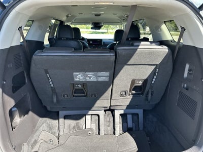Kia Carnival MPV EX 2024