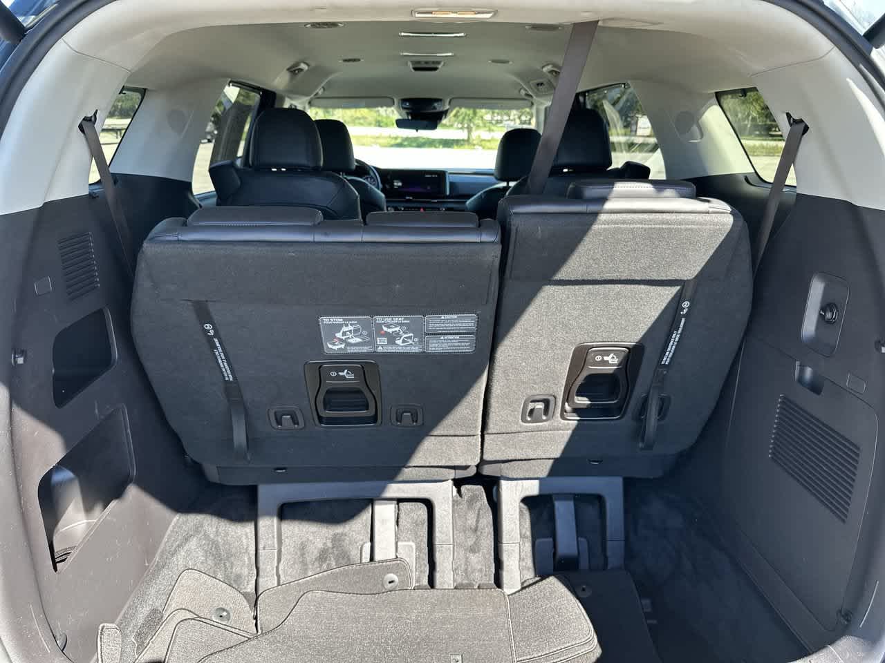Kia Carnival MPV EX 2024