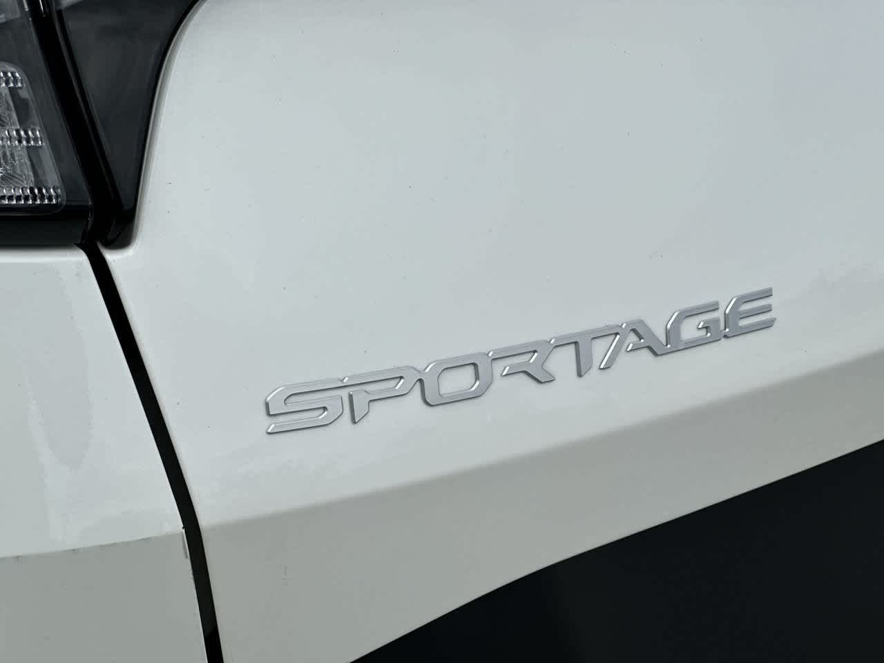 Kia Sportage Hybrid LX 2024