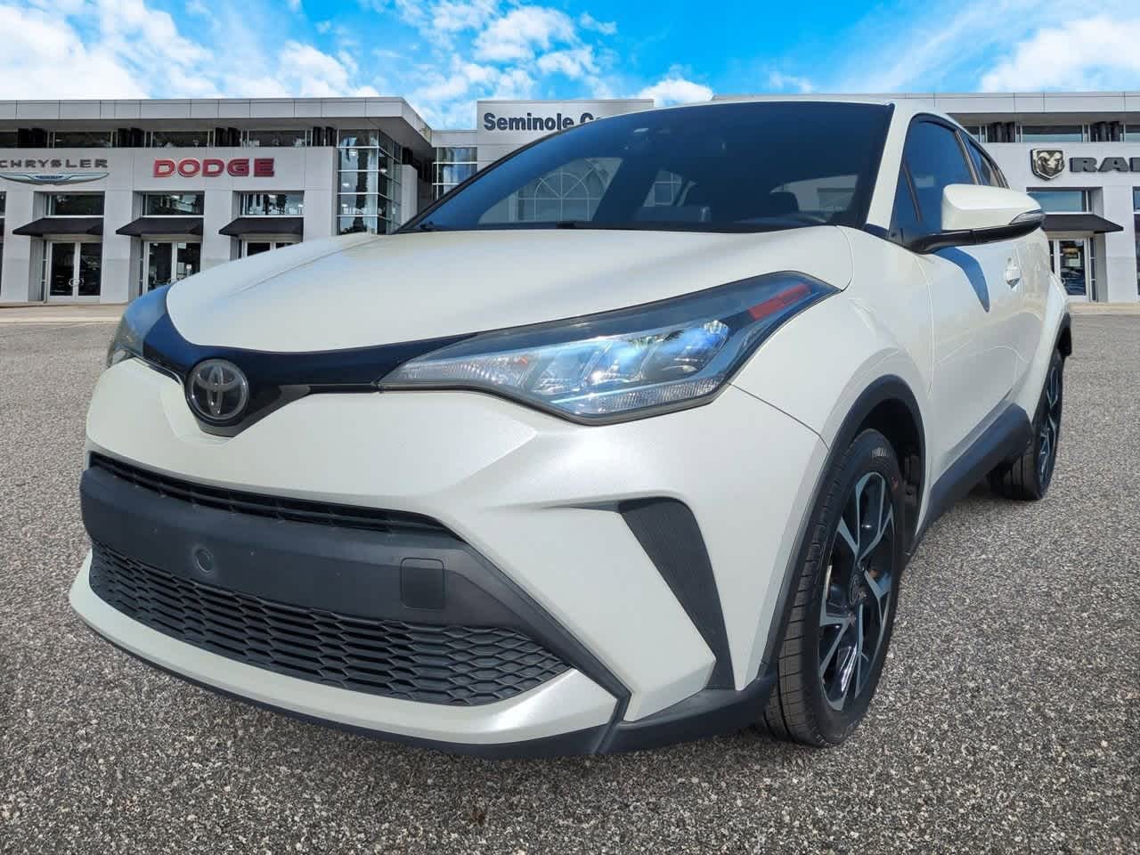 Toyota C-HR XLE 2020