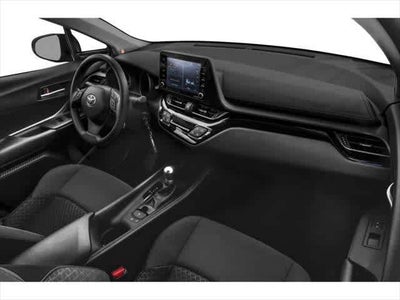 Toyota C-HR XLE 2021