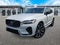 Volvo XC60 B5 Plus 2024 con tema oscuro