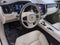 Volvo XC60 B5 Plus 2024 con tema oscuro