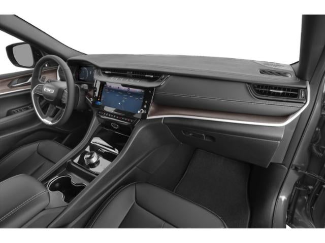 Jeep Grand Cherokee Laredo Altitude 2027