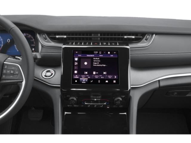 Jeep Grand Cherokee Laredo Altitude 2027