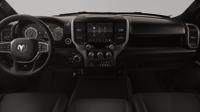 RAM 1500 WARLOCK de 2026, cabina doble, tracción 4x4 y caja de 1,70 m